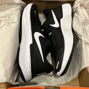 Nike React Miler Running Shoes 14 Mens Worn Once for 4 Mile Run EUC Near Perfect